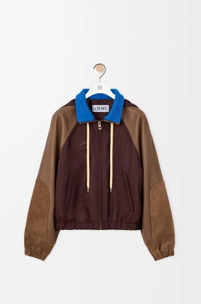 Bomber en nylon, cuir d'agneau nappa et veau velours, Loewe.