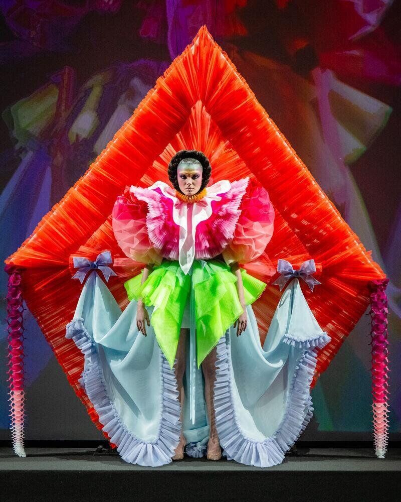 Viktor & Rolf printemps-été 2026.