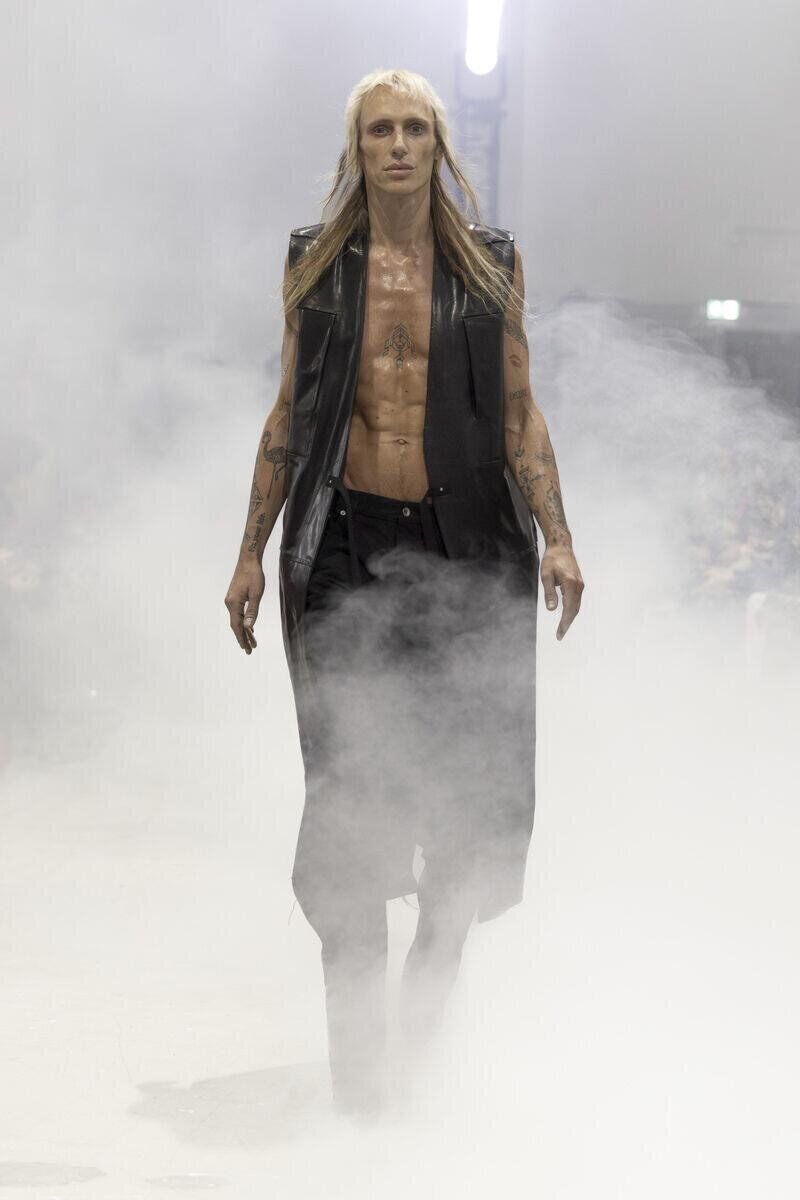 Le défilé Rick Owens homme automne-hiver 2026-2027