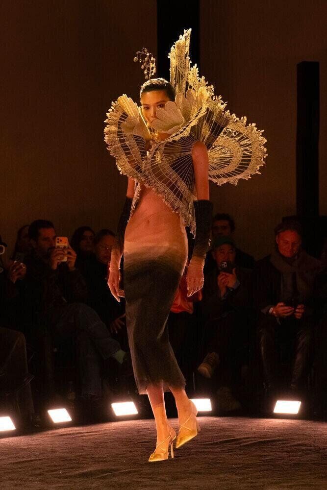 Schiaparelli haute couture printemps-été 2026.