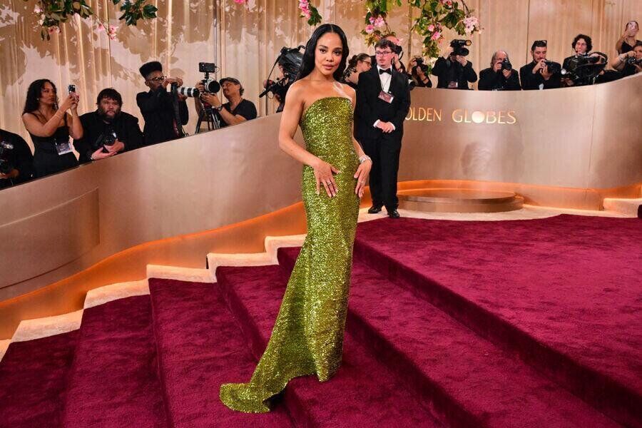 Tessa Thompson wearing Balenciaga golden globes 2026