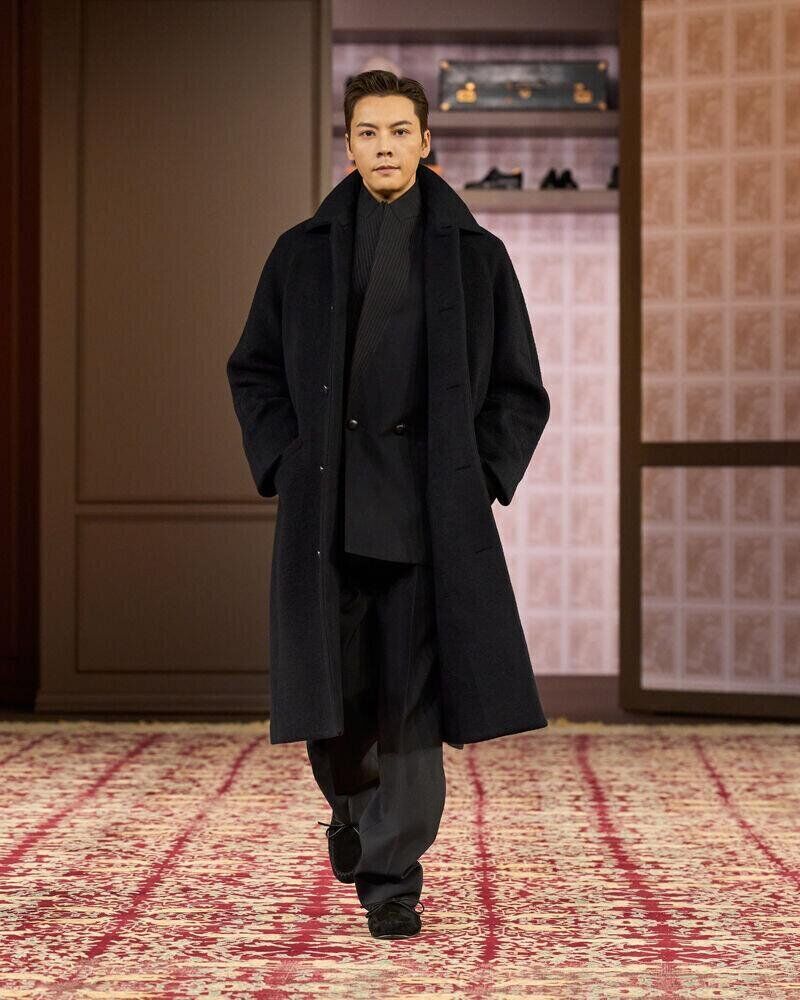 William Chan au défilé Zegna automne-hiver 2026-2027.