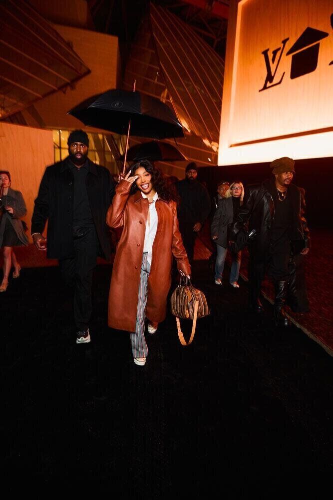 La chanteuse SZA au défilé Louis Vuitton homme automne-hiver 2026-2027.