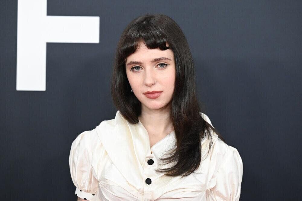Clairo aux Grammy Awards, le 2 février 2025 à Los Angeles. © Gilbert Flores/Billboard via Getty Images.