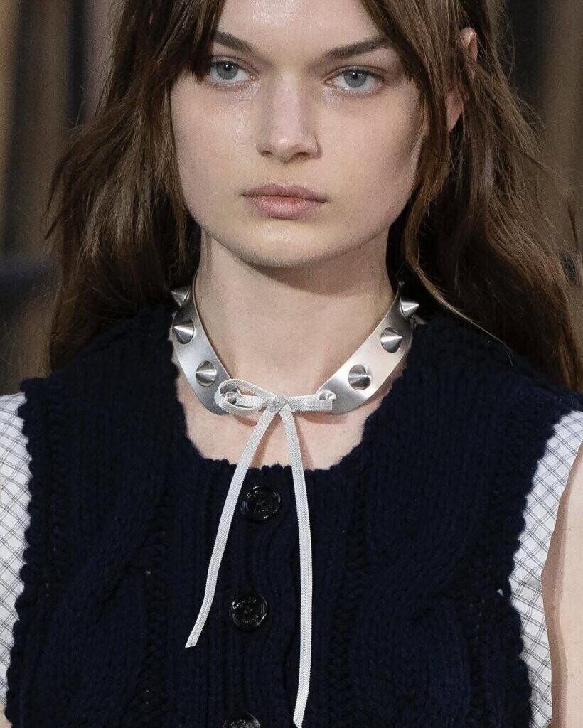 Collier Wouters & Hendrix x Meryll Rogge.