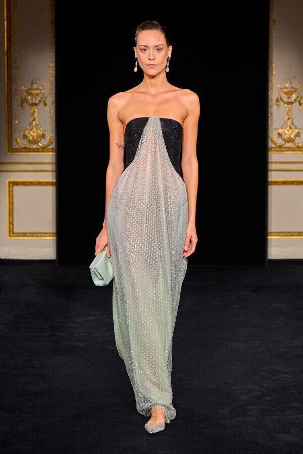 defile armani prive printemps-ete 2026 à la fashion week haute couture de paris