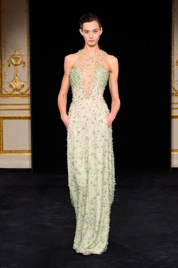defile armani prive printemps-ete 2026 à la fashion week haute couture de paris