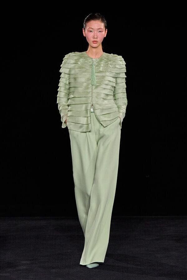 defile armani prive printemps-ete 2026 à la fashion week haute couture de paris