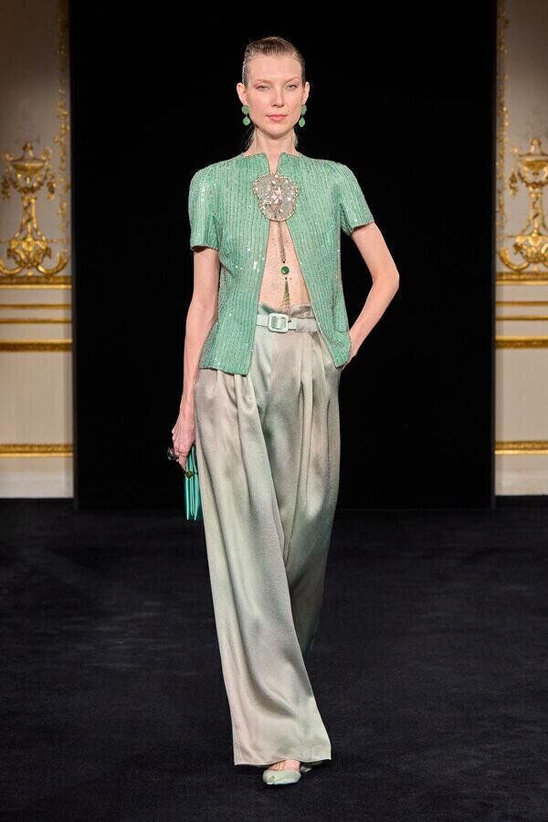 defile armani prive printemps-ete 2026 à la fashion week haute couture de paris