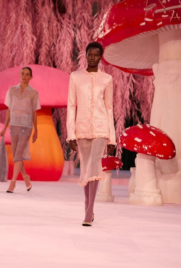 défilé chanel haute couture printemps-été 2026 à la fashion week de paris