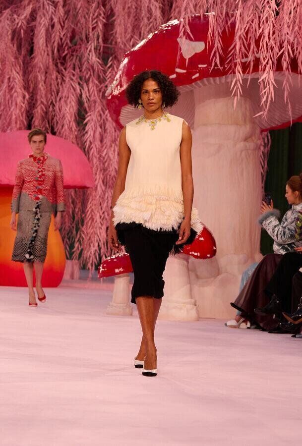 défilé chanel haute couture printemps-été 2026 à la fashion week de paris