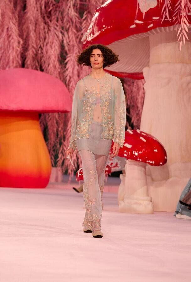 défilé chanel haute couture printemps-été 2026 à la fashion week de paris