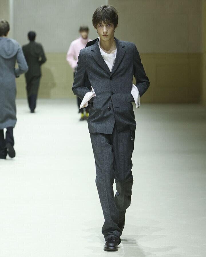 Le défilé Prada homme automne-hiver 2026-2027.
