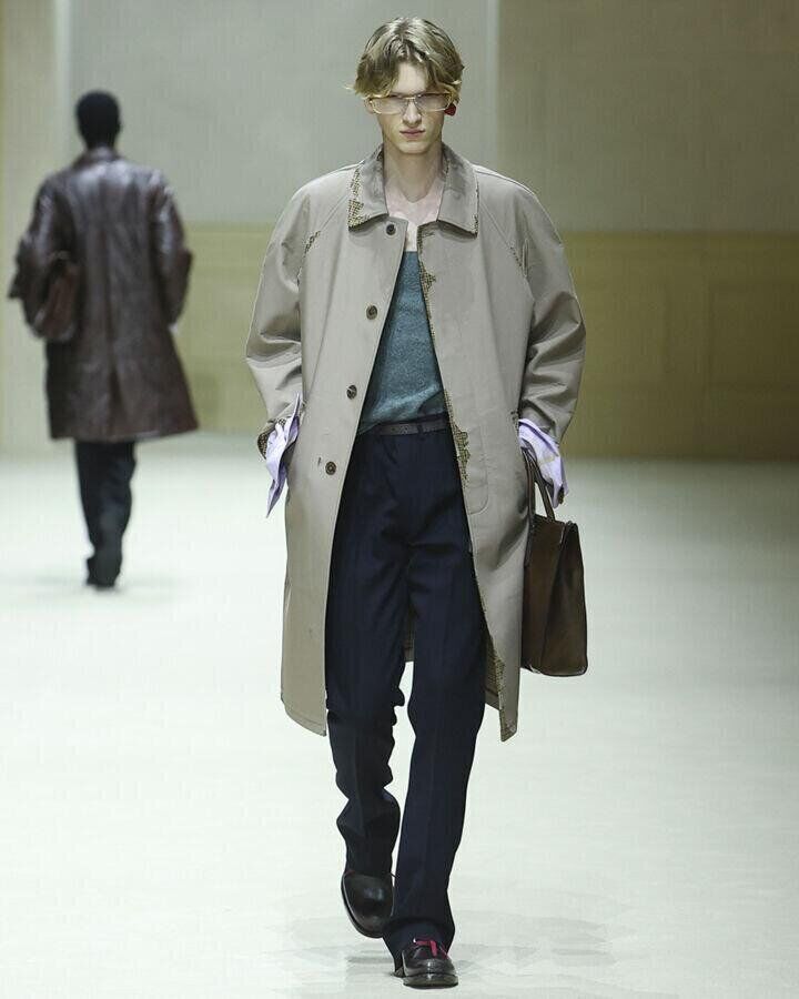 Le défilé Prada homme automne-hiver 2026-2027.