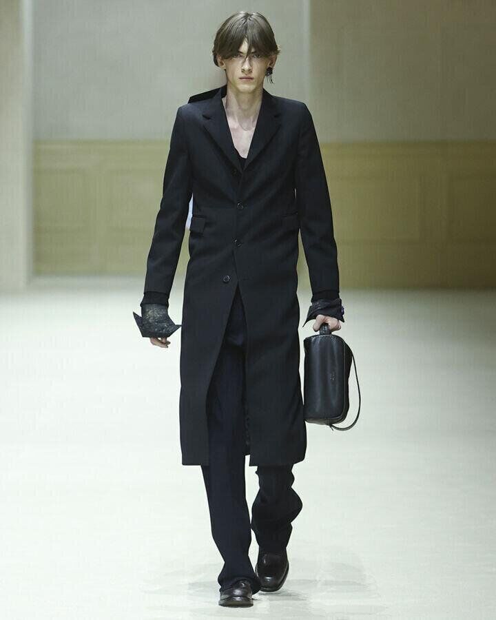 Le défilé Prada homme automne-hiver 2026-2027.