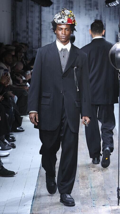 défilé yohji yamamoto automne-hiver 2026-2027 fashion week de paris
