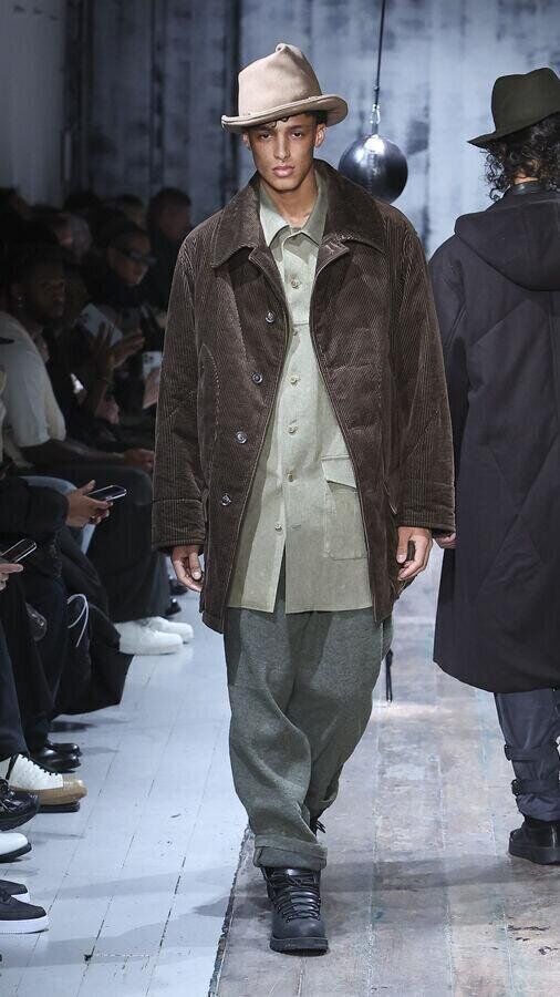 défilé yohji yamamoto automne-hiver 2026-2027 fashion week de paris