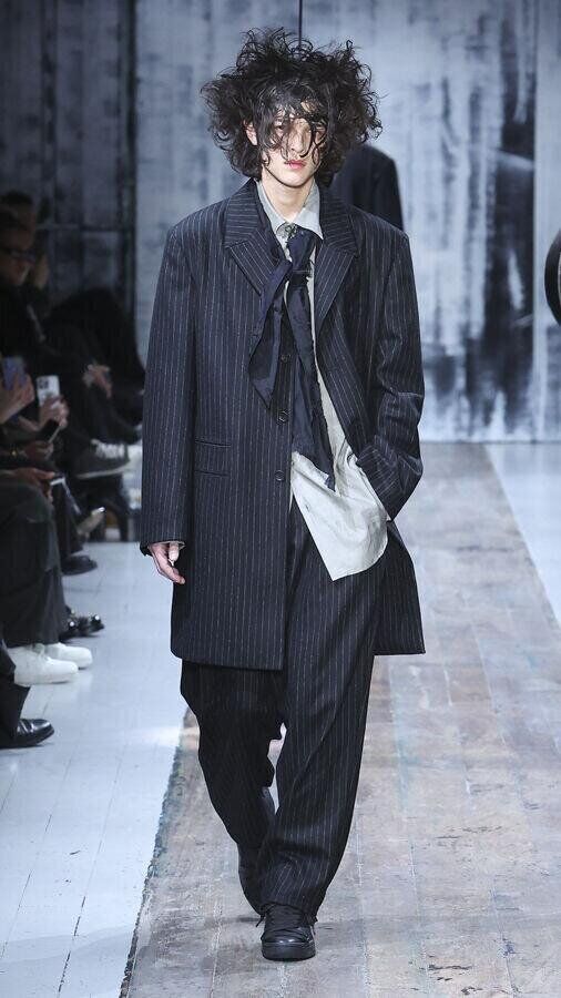 défilé yohji yamamoto automne-hiver 2026-2027 fashion week de paris