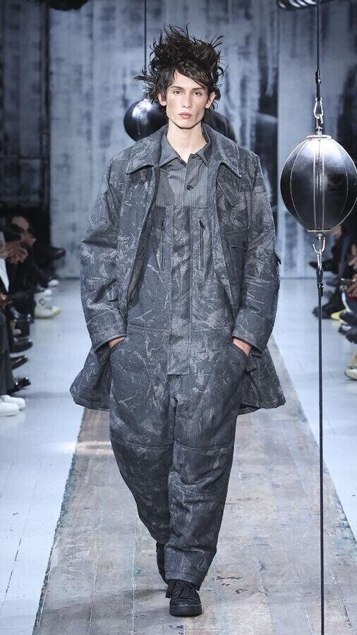défilé yohji yamamoto automne-hiver 2026-2027 fashion week de paris