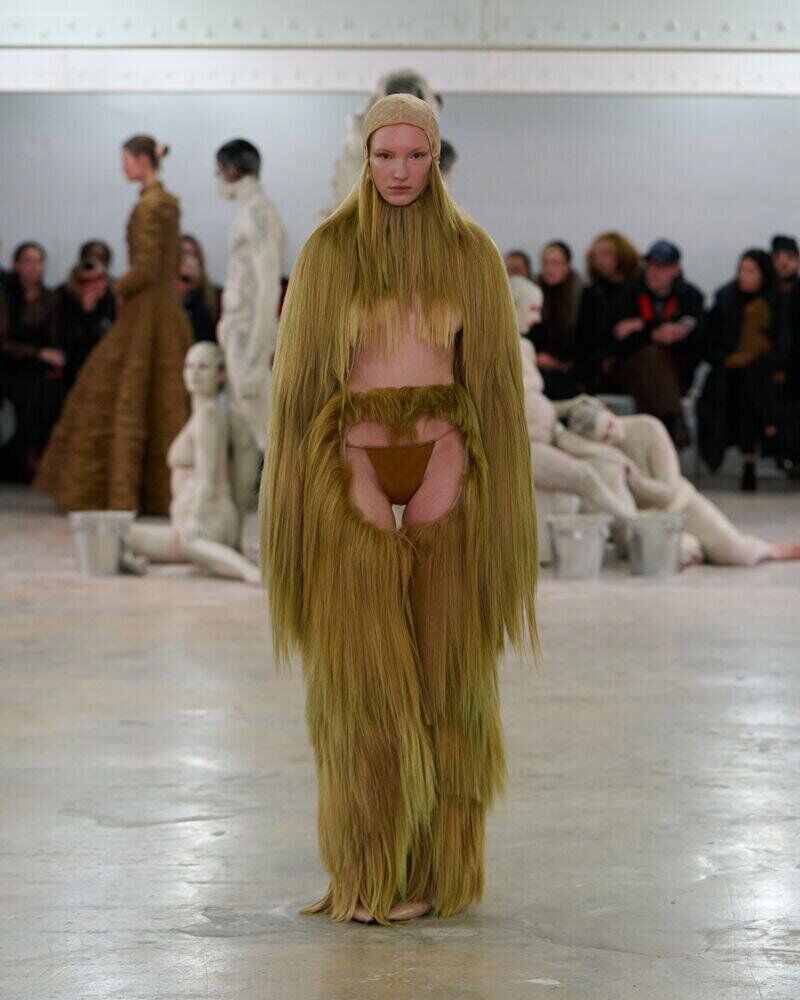 Le défilé Charlie Le Mindu haute couture printemps-été 2026 à la Fashion Week de Paris
