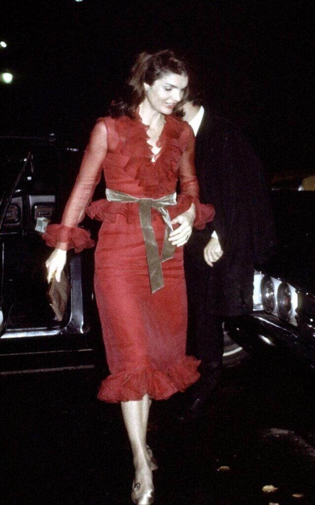 Jackie Onassis wearing a Valentino dress. © Ron Galella/Ron Galella Collection via Getty Images.