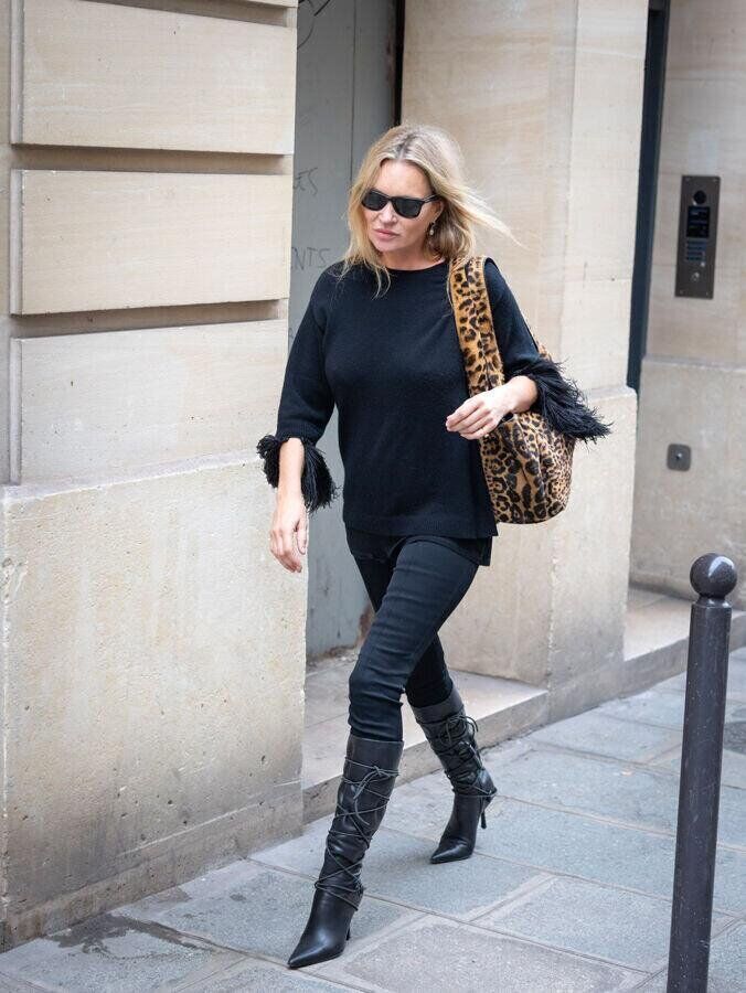 kate moss en jean slim noir