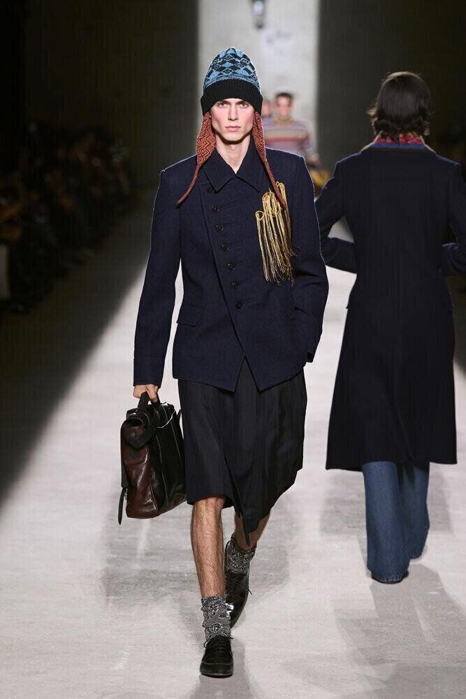 Le défilé Dries Van Noten automne-hiver 2026-2027 à la Fashion Week à Paris