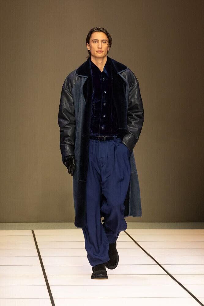 Le défilé Giorgio Armani automne-hiver 2026-2027 à la Fashion Week de Milan