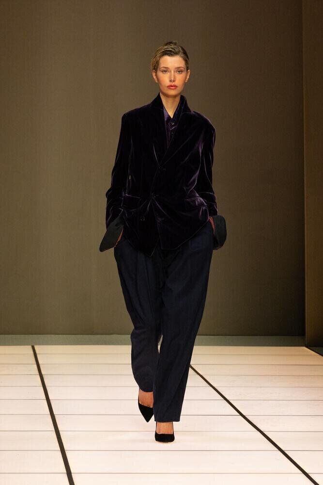 Le défilé Giorgio Armani automne-hiver 2026-2027 à la Fashion Week de Milan