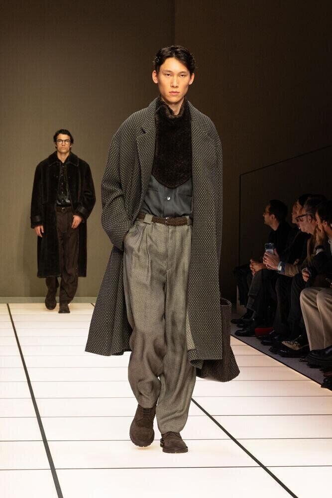 Le défilé Giorgio Armani automne-hiver 2026-2027 à la Fashion Week de Milan