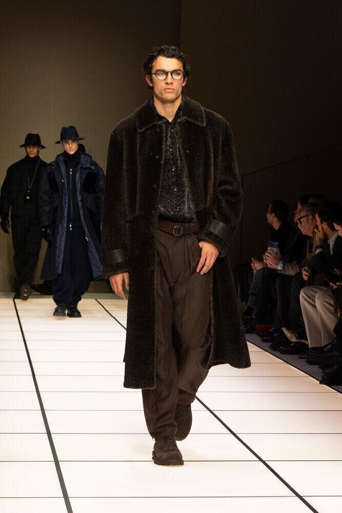 Le défilé Giorgio Armani homme automne-hiver 2026-2027 à la Fashion Week de Milan
