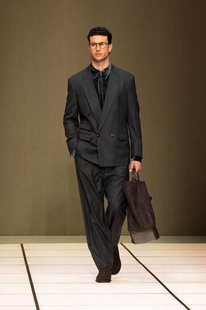 Le défilé Giorgio Armani automne-hiver 2026-2027 à la Fashion Week de Milan
