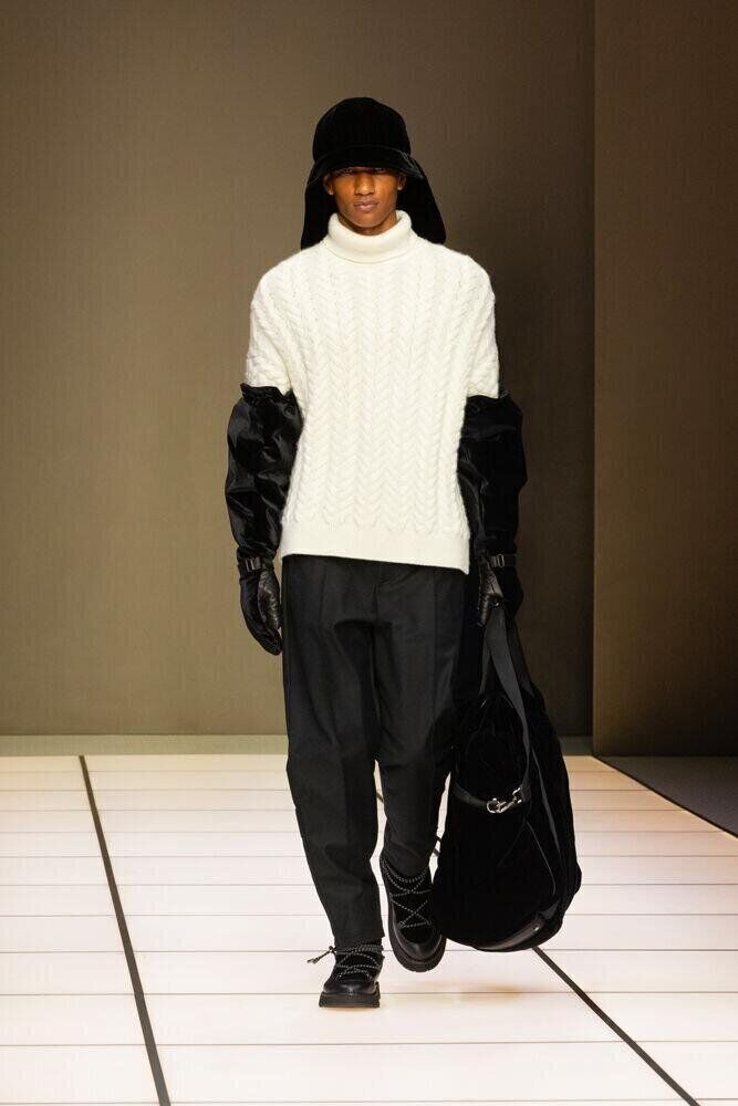 Le défilé Giorgio Armani automne-hiver 2026-2027 à la Fashion Week de Milan