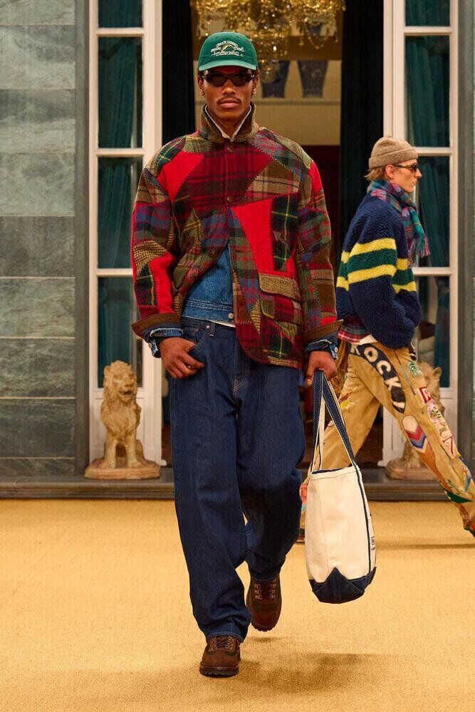 Le défilé Ralph Lauren homme automne-hiver 2026-2027 à la Fashion Week de Milan.
