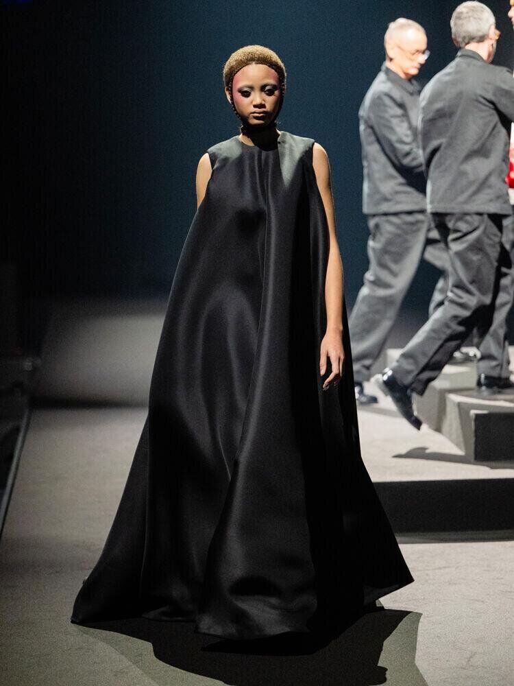 Le défilé Viktor & Rolf haute couture printemps-été 2026 à la Fashion Week de Paris