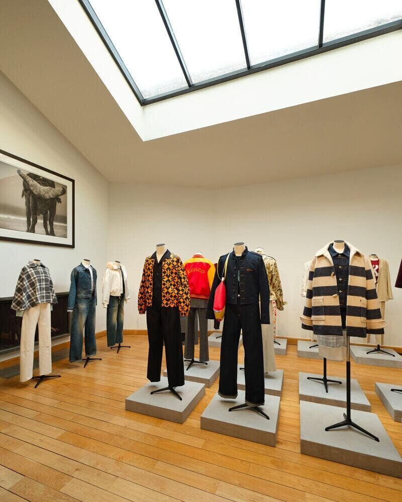 La collection Kenzo automne-hiver 2026-2027 présentée dans la maison de Kenzo Takada à Paris.