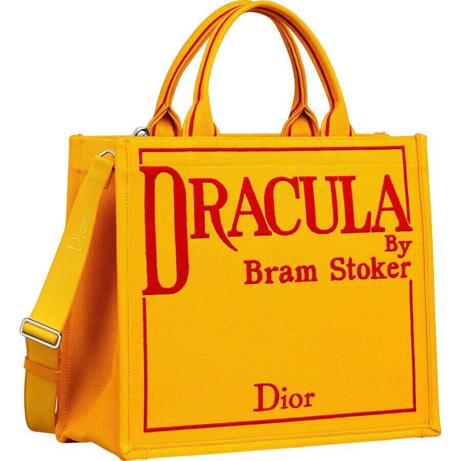 sac book tote dracula en toile de dior