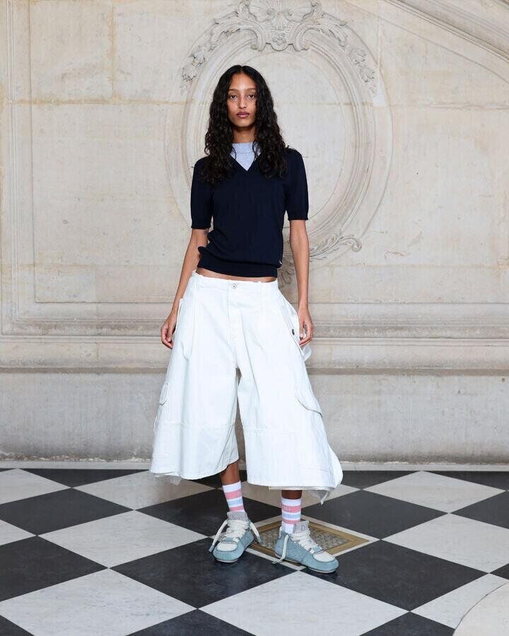 mona tougaard au défilé dior homme automne-hiver 2026-2027 pendant la fashion week de paris