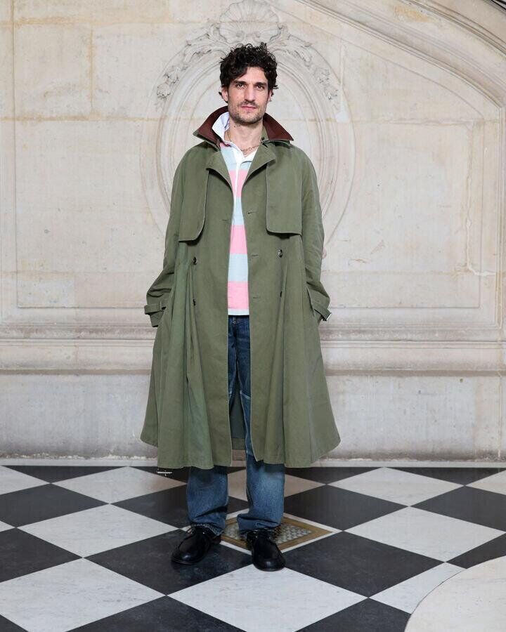 louis garrel au défilé dior homme automne-hiver 2026-2027 pendant la fashion week de paris