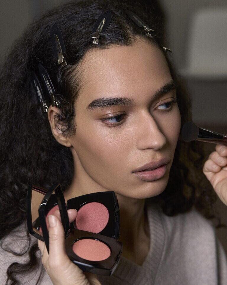 make-up du défilé chanel haute couture printemps-été 2026 à la fashion week de paris