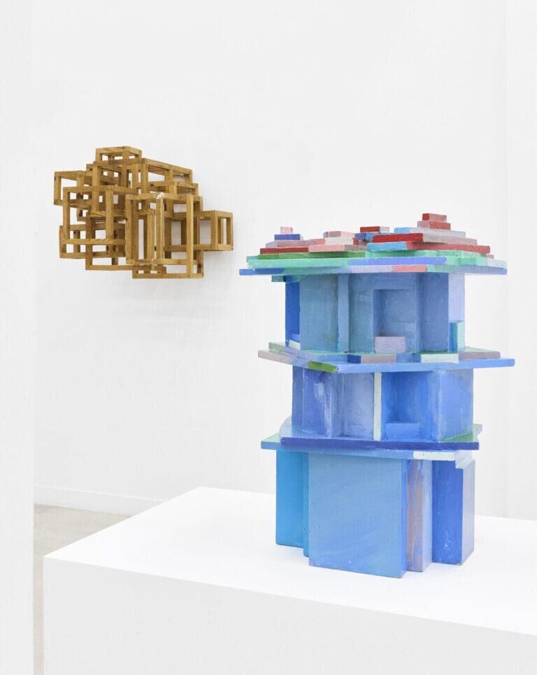 Vue de l'exposition Dessins dans l’air – Œuvres 1976-2024