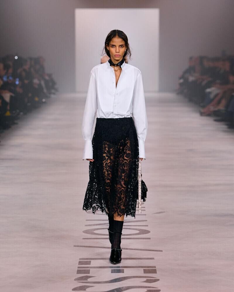 Le défilé Fendi automne-hiver 2026-2027 de Maria gracia Chiuri
