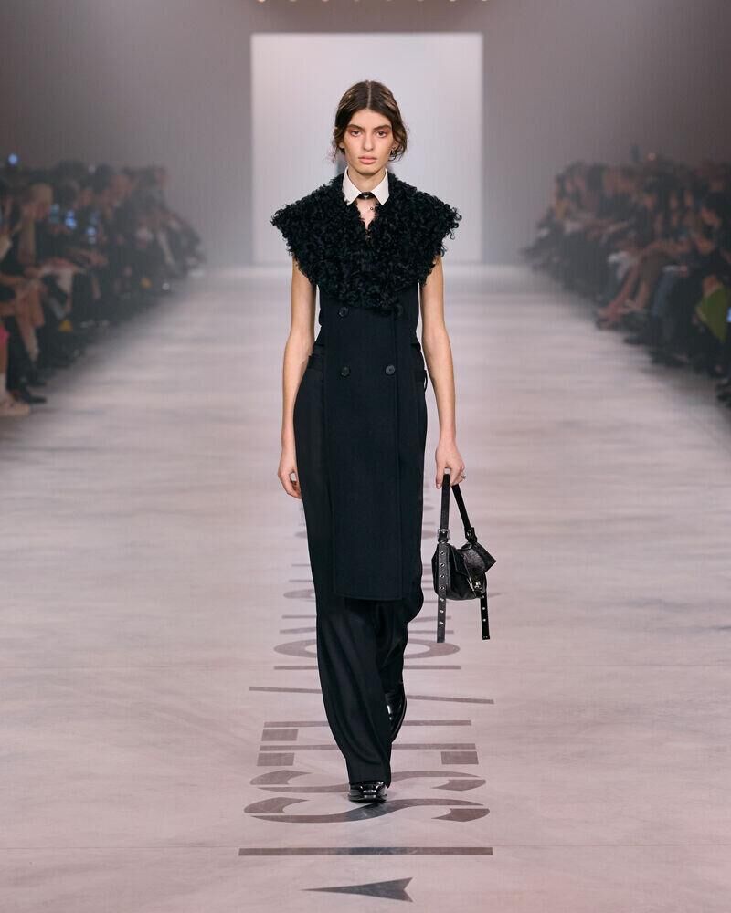 Le défilé Fendi automne-hiver 2026-2027 de Maria gracia Chiuri