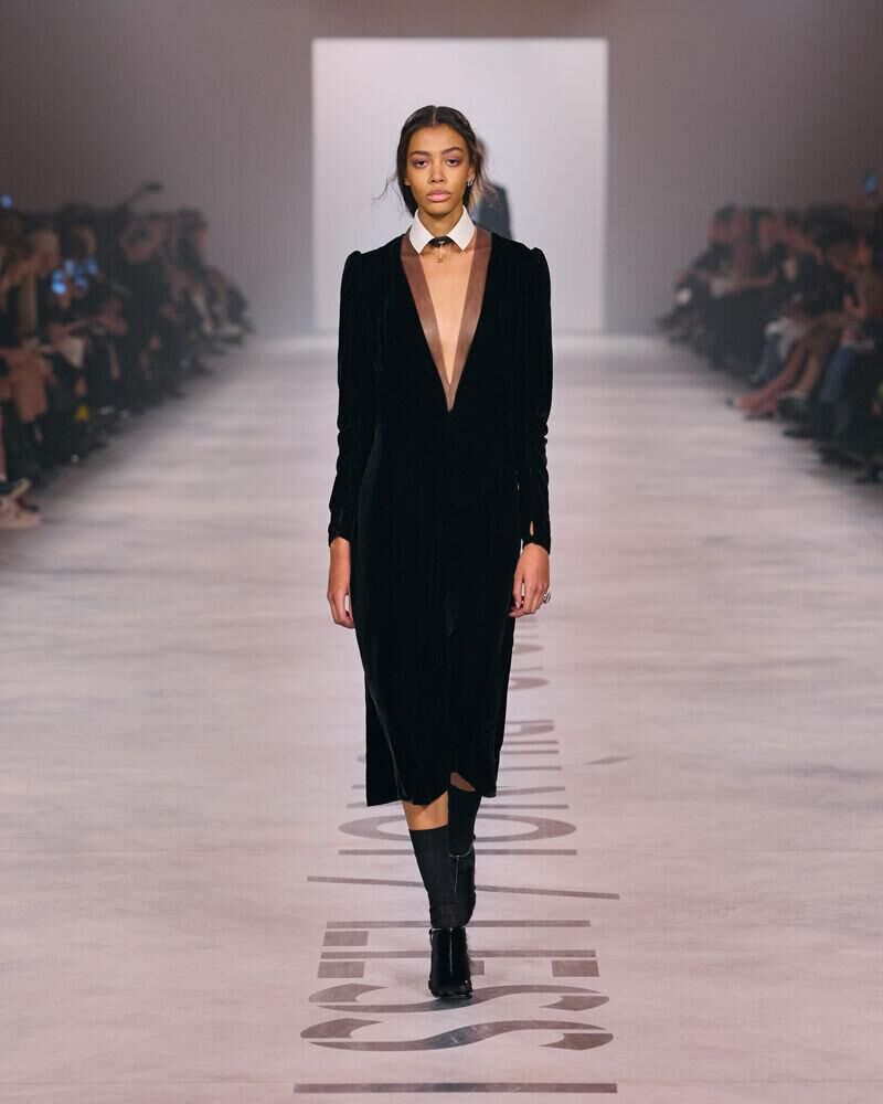 Le défilé Fendi automne-hiver 2026-2027 de Maria gracia Chiuri