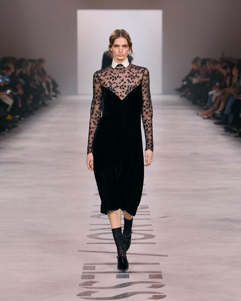 Le défilé Fendi automne-hiver 2026-2027 de Maria gracia Chiuri
