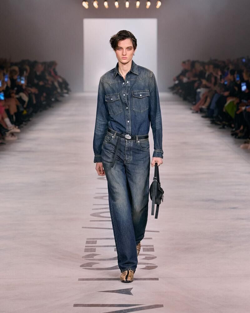 Le défilé Fendi automne-hiver 2026-2027 de Maria gracia Chiuri