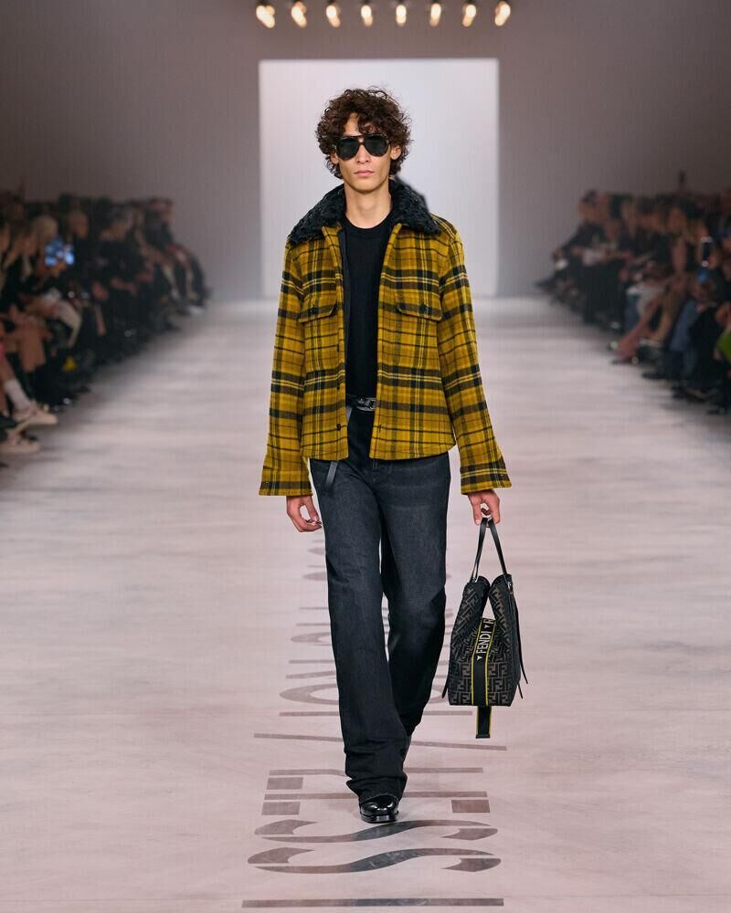Le défilé Fendi automne-hiver 2026-2027 de Maria gracia Chiuri