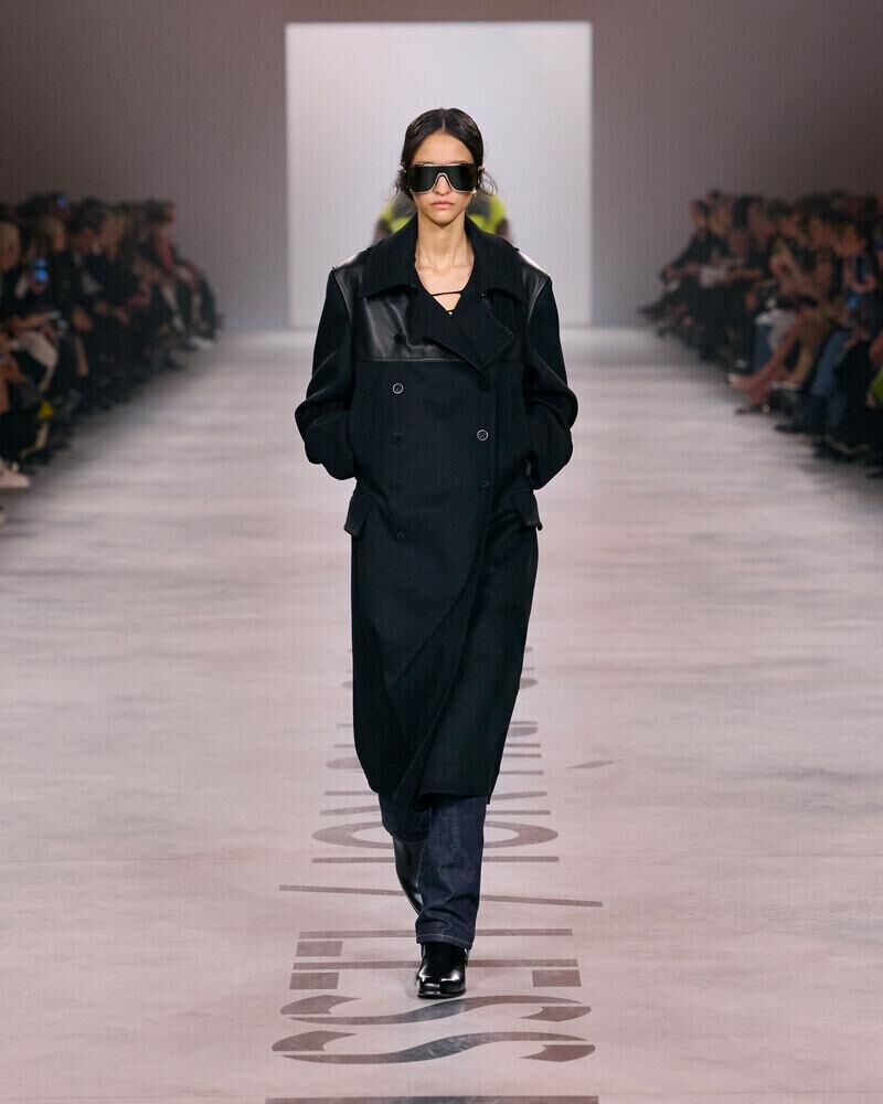Le défilé Fendi automne-hiver 2026-2027 de Maria gracia Chiuri