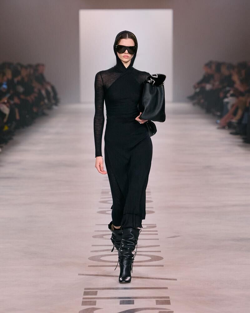 Le défilé Fendi automne-hiver 2026-2027 de Maria gracia Chiuri