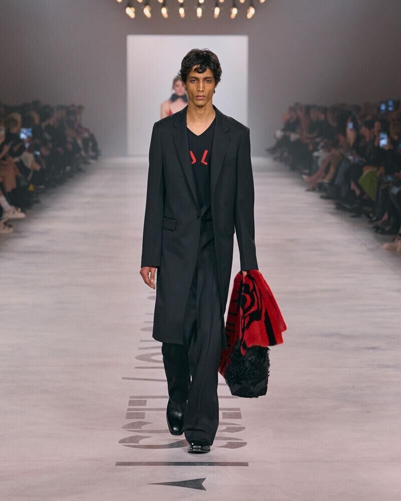 Le défilé Fendi automne-hiver 2026-2027 de Maria gracia Chiuri